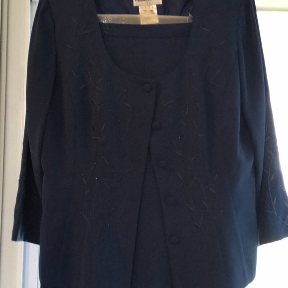 Two piece navy blue suit. - Picture 1 of 4